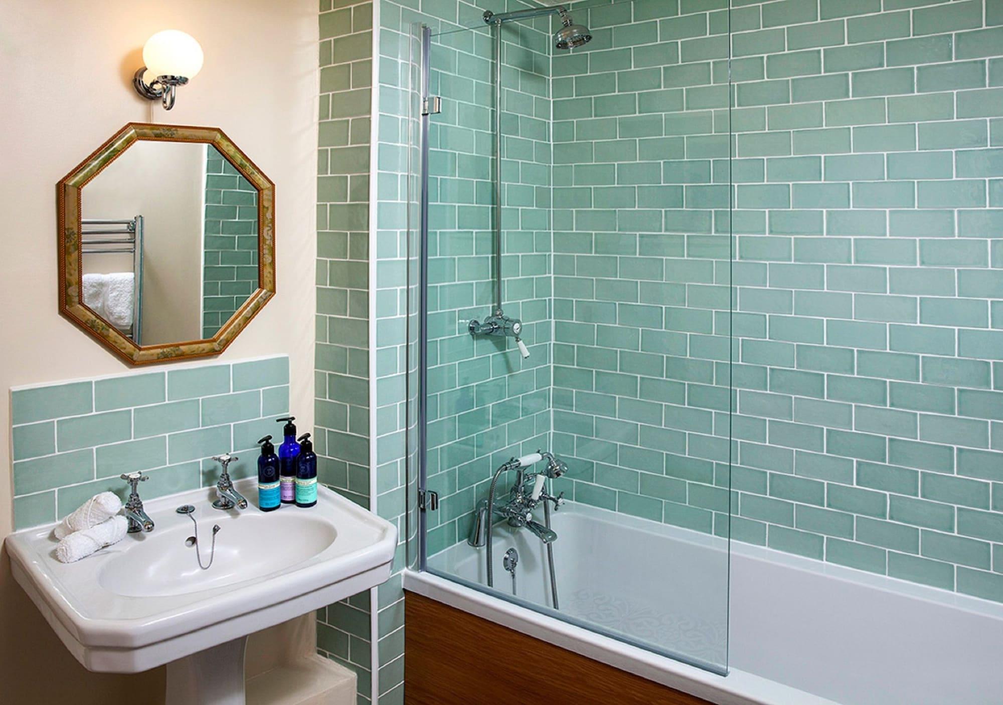 White Hart Inn 웰스 외부 사진