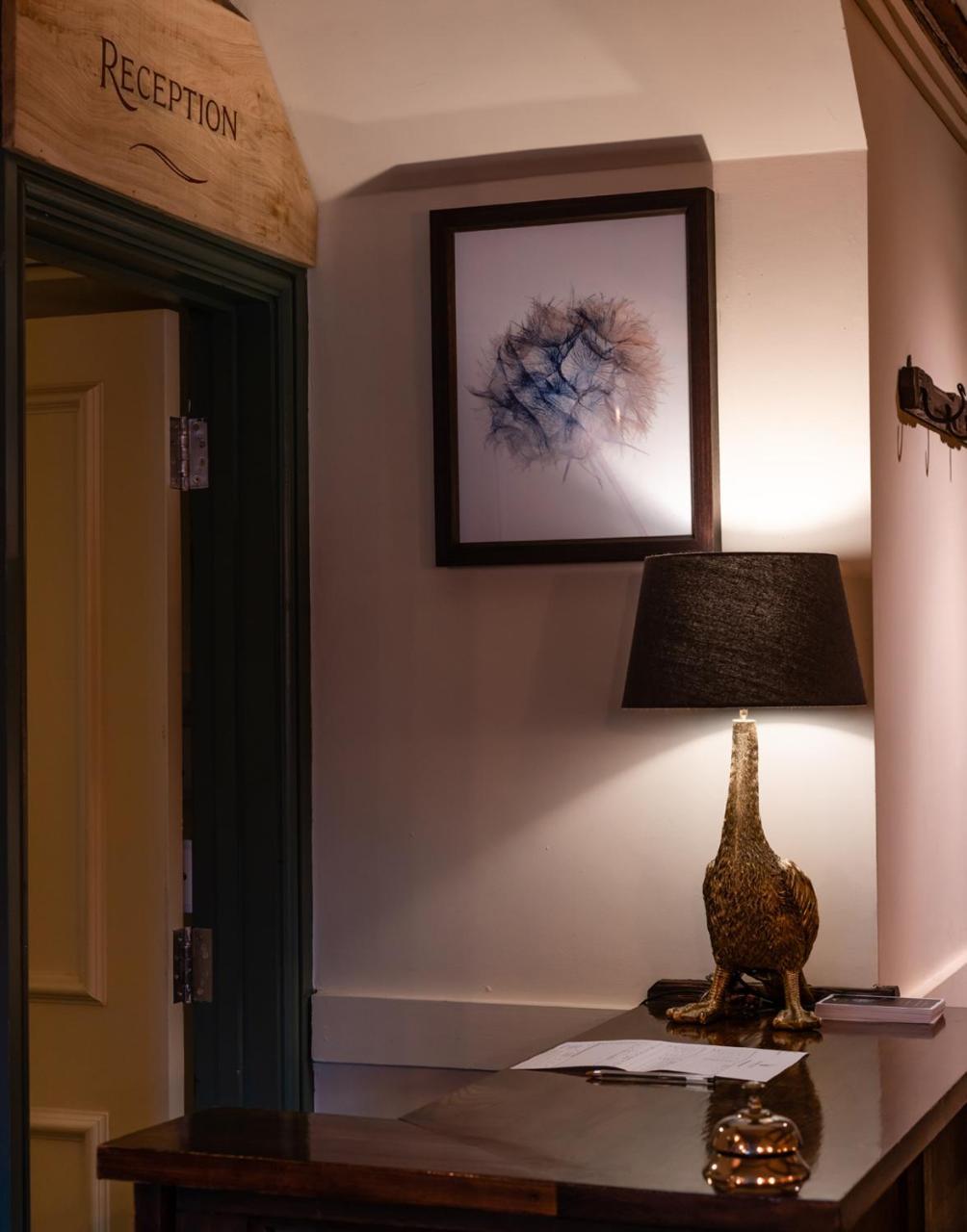 White Hart Inn 웰스 외부 사진